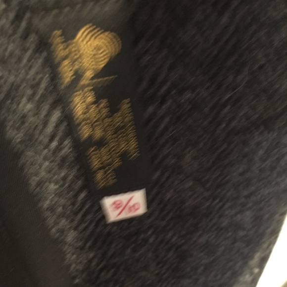 Vintage Classic Wool Coat - Picture 4 of 5